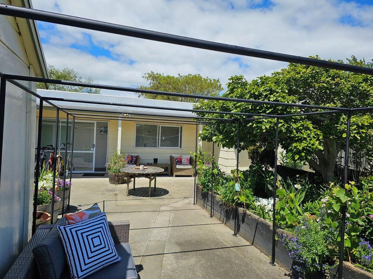 Ferienwohnung Magnolia House Featherston Exterior foto
